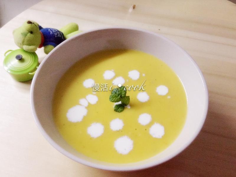 节气料理-大雪NO.1?红萝卜浓汤?的做法