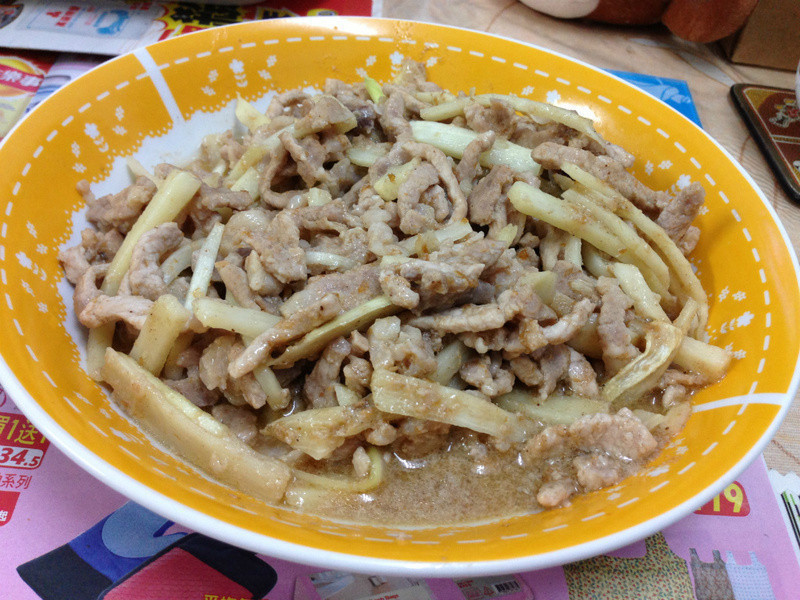 沙茶炒茭白笋肉丝的做法