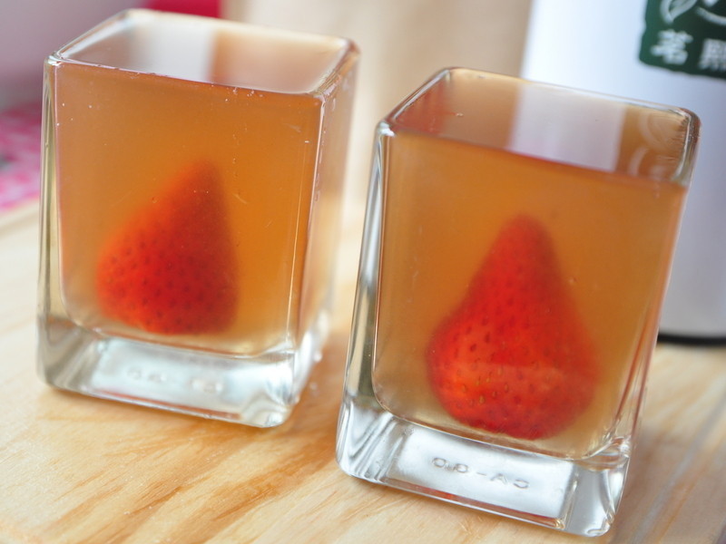 �������ݮ����������