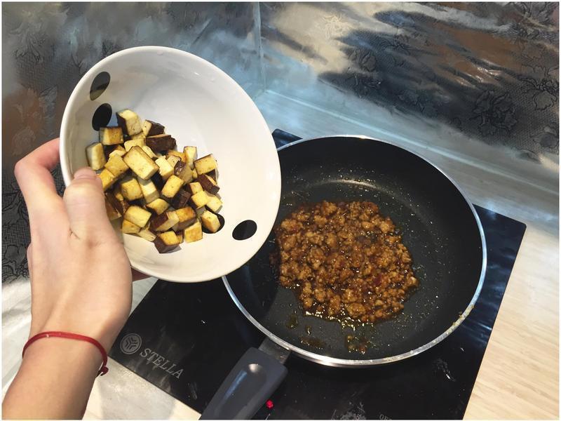 ���ζ�����������