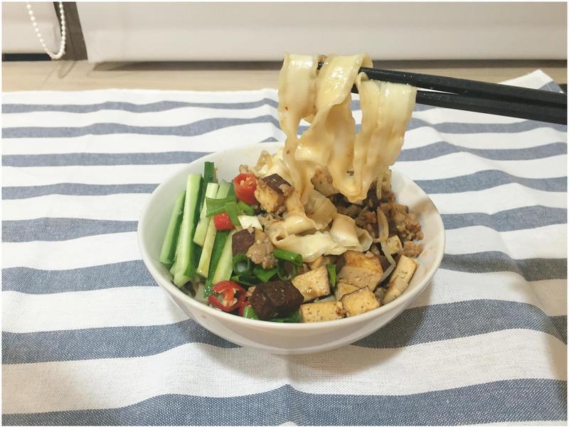 ���ζ�����������