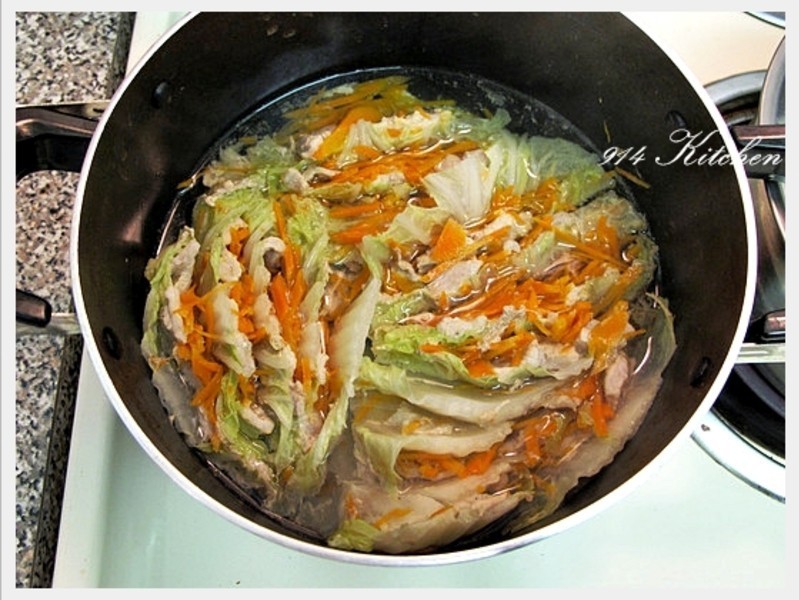 酒煮千层白菜肉的做法