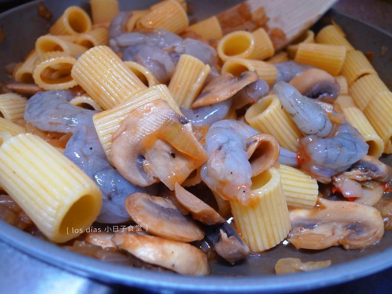 ��Ϻ����������������