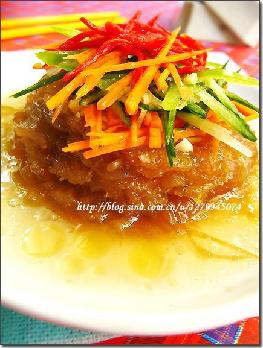 ���ʺ���ͷ������