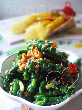 清凉打个结~韭菜卷卷的做法