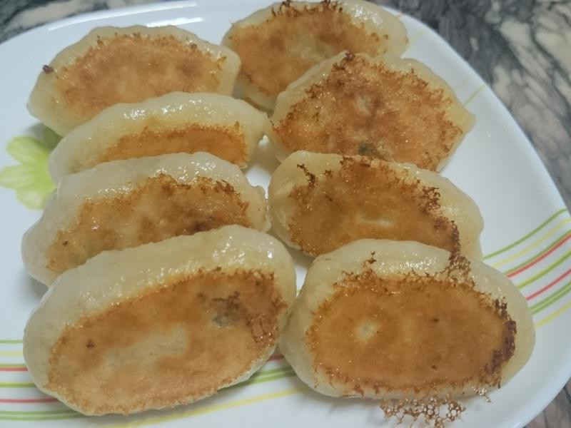 猪肉面煎饺的做法