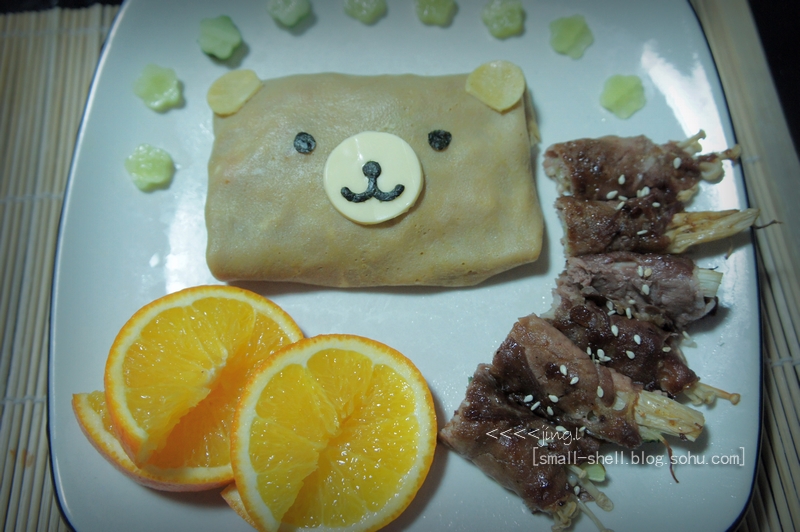 轻松熊蛋包饭的做法