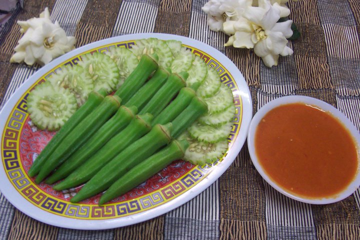 诱人香辣翡翠羊角(秋葵)的做法
