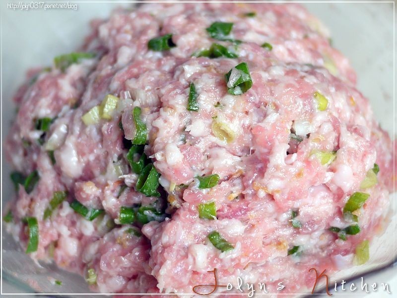 ��ը�������ͷ���ӵ�����