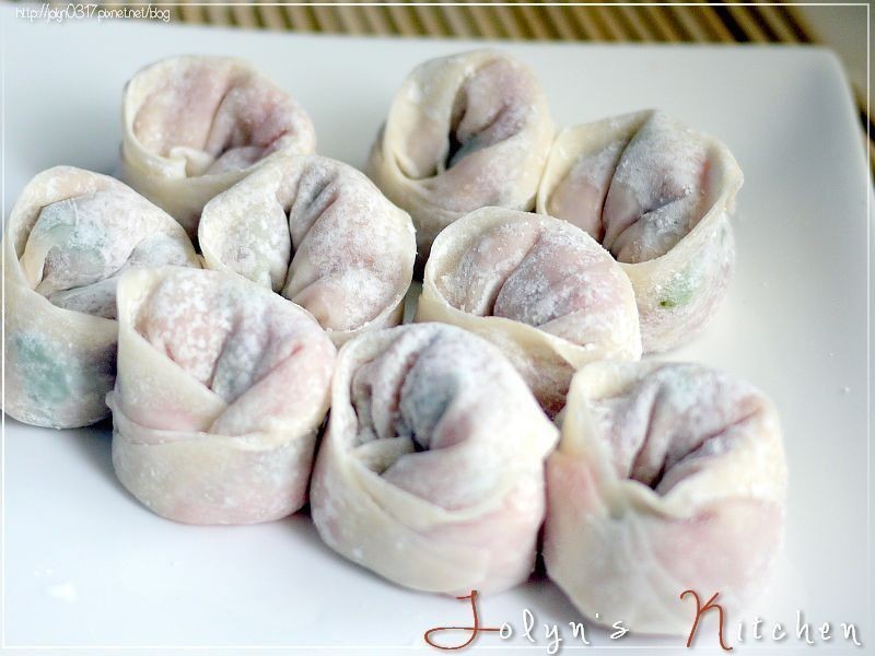 ��ը�������ͷ���ӵ�����