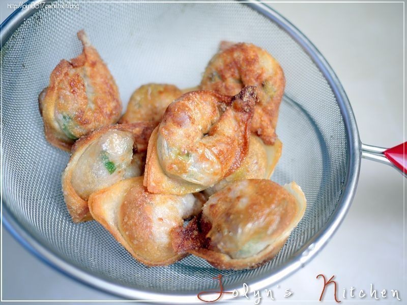 ��ը�������ͷ���ӵ�����