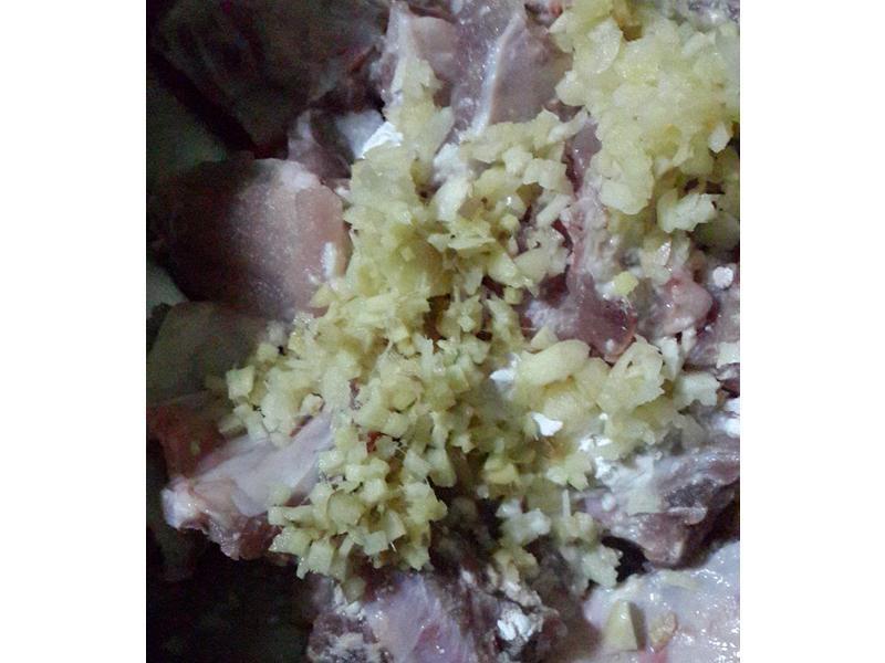 ��֭�������Źǵ�����