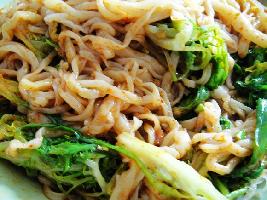 �����M��~������