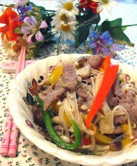 丝丝入扣的牛肉金针菇菜椒丝的做法