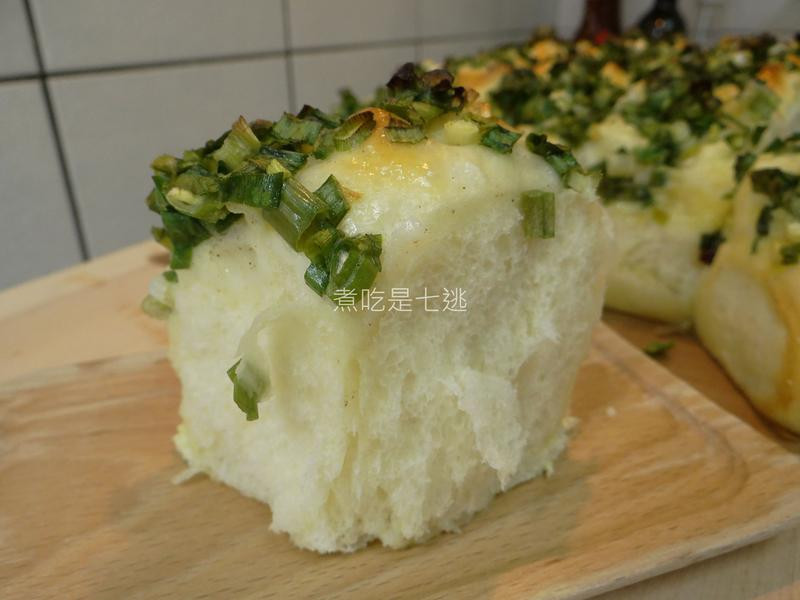 古早味葱油面包的做法