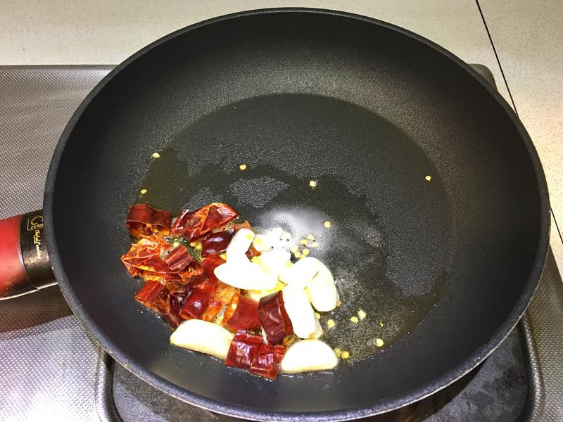 ���ͳ����Ҷ������