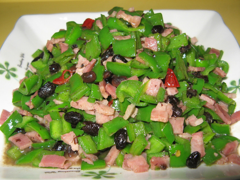 �ǽ���Ӭͷ������