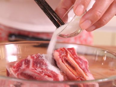 ��������ţ�йǵ�����