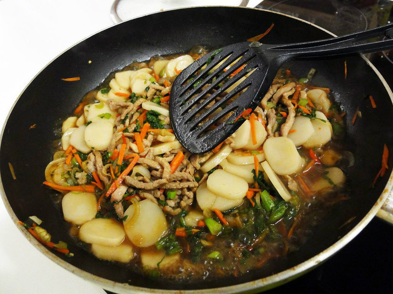 ���ϵ�У�����ʳ�ף���֬������˿����������