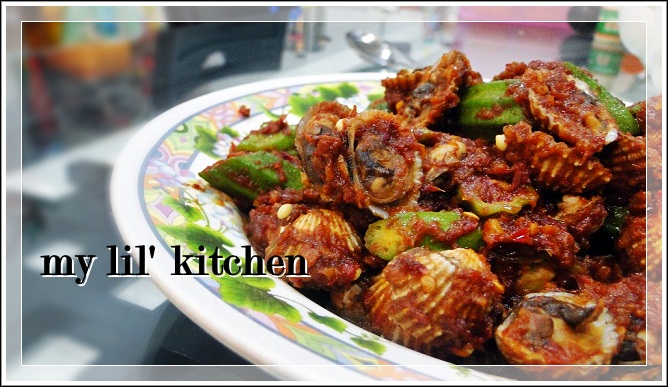 ��ζ���� Stir-fry Asam Cockles (Asam Siham)������