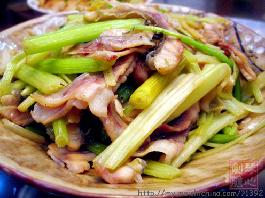 香芹炒脆肉脘鱼的做法