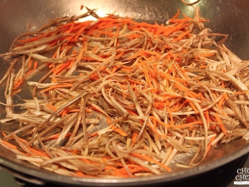 �ͷ�ţ��¹β�˵�����