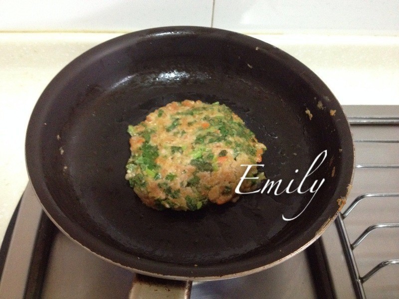 �������е���С�ƹϿڴ���������