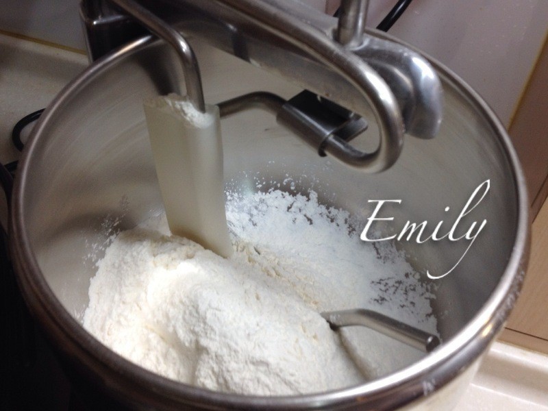 �������е���С�ƹϿڴ���������