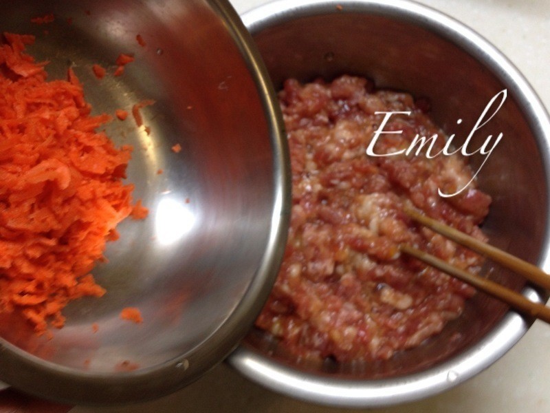 �������е���С�ƹϿڴ���������