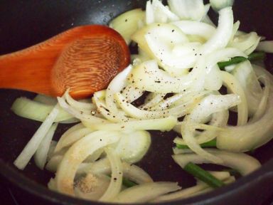 ���׼ҳ���ʳ�� �C �ڽ�ţ�йǵ�����