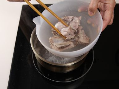 �Ŷ�������������