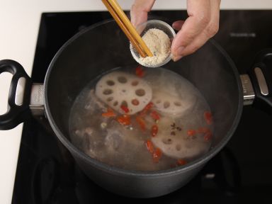 �Ŷ�������������