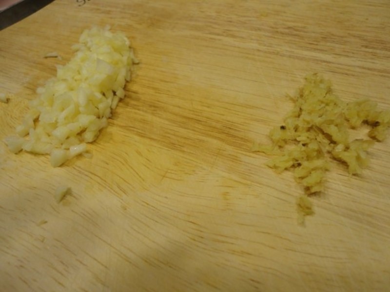 ����������-����(��֭)�Źǵ�����