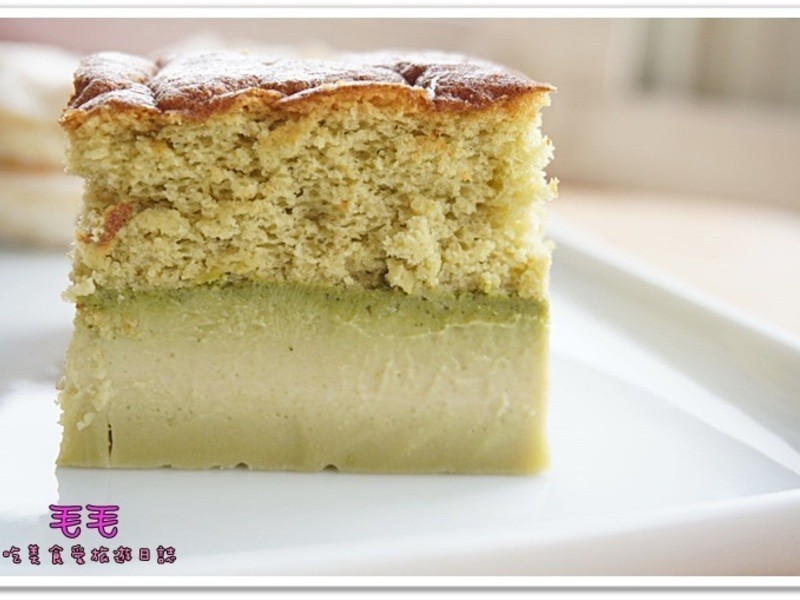 ?毛毛?抹茶魔术蛋糕。一次烘烤三种口感的做法