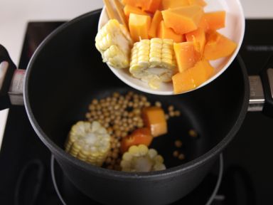 ľ��������ˮ������