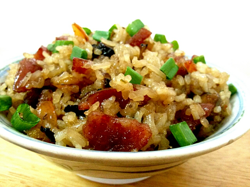 生炒腊味糯米饭的做法
