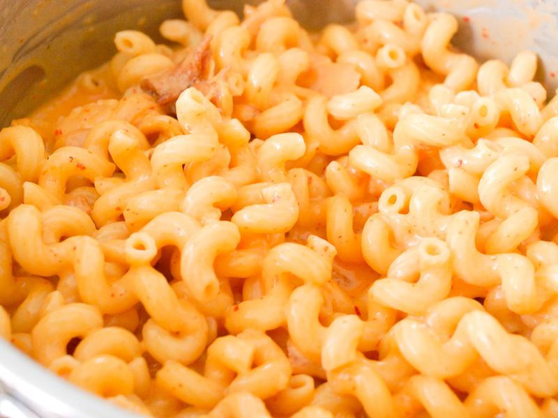 �ݲ���˾ͨ�ķ۵�����