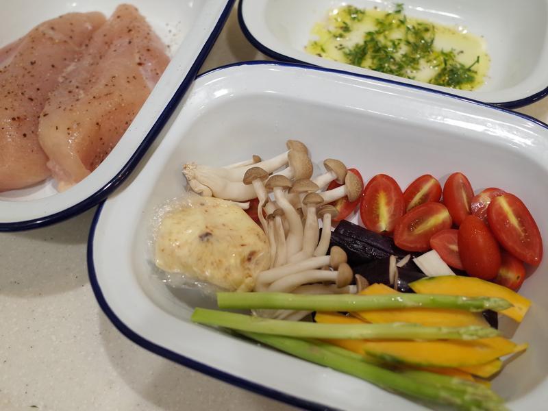 蔬菜鸡排佐柠檬柑橘酱的做法