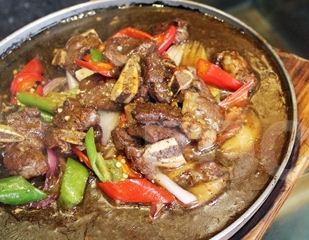 ʯ��ţ�йǵ�����