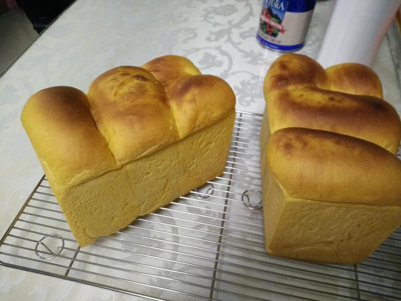 蜂蜜红萝卜吐司的做法