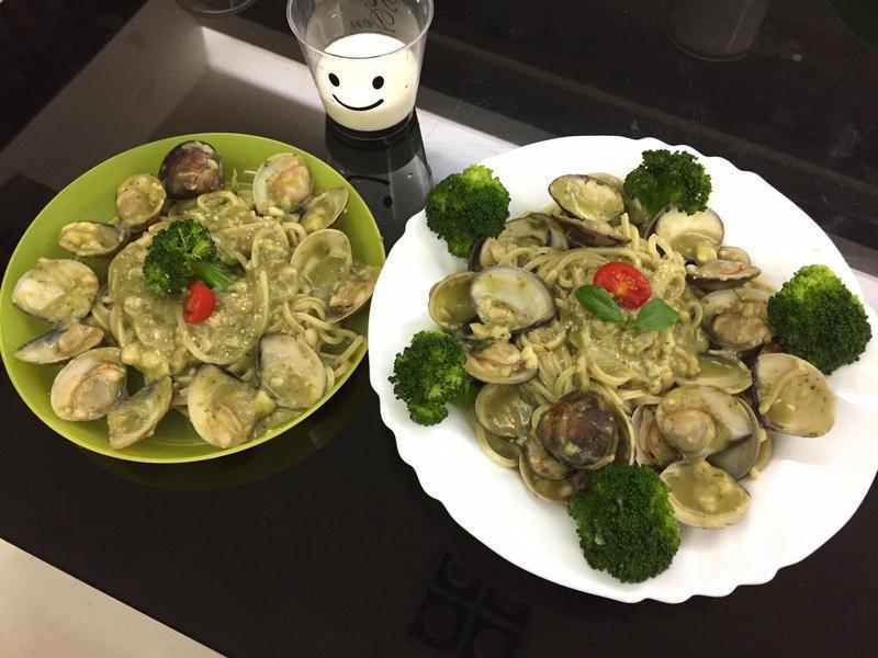 蛤蛎奶青酱义大利面的做法