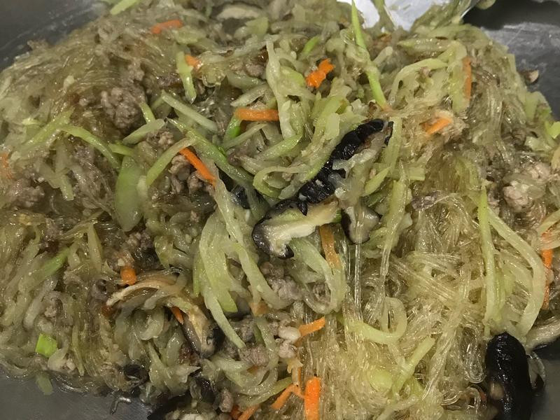 �˹϶��۵�����