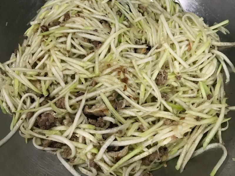 �˹϶��۵�����