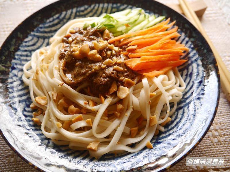 �齴��?��֭��ζ������