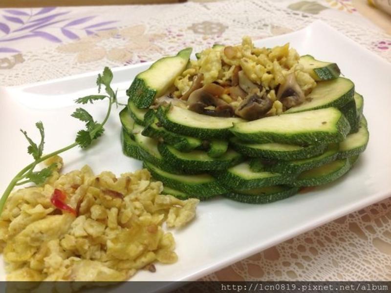 ��¶��Ģ���ڹϱ�������