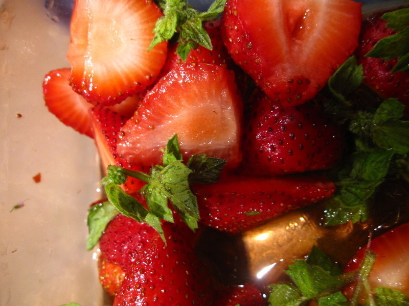 ���ղ�ݮ������