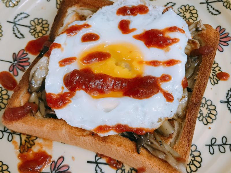 �ں��������ײİ������