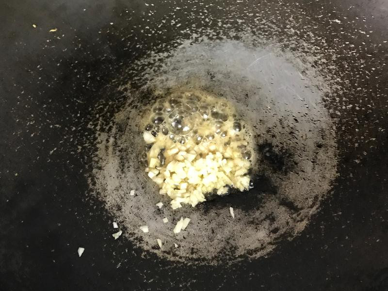 �ں��������ײİ������