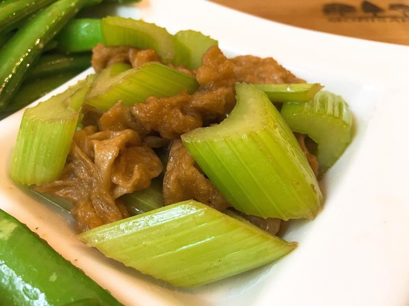 ���۳���������