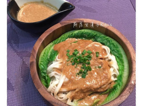 �齴�������